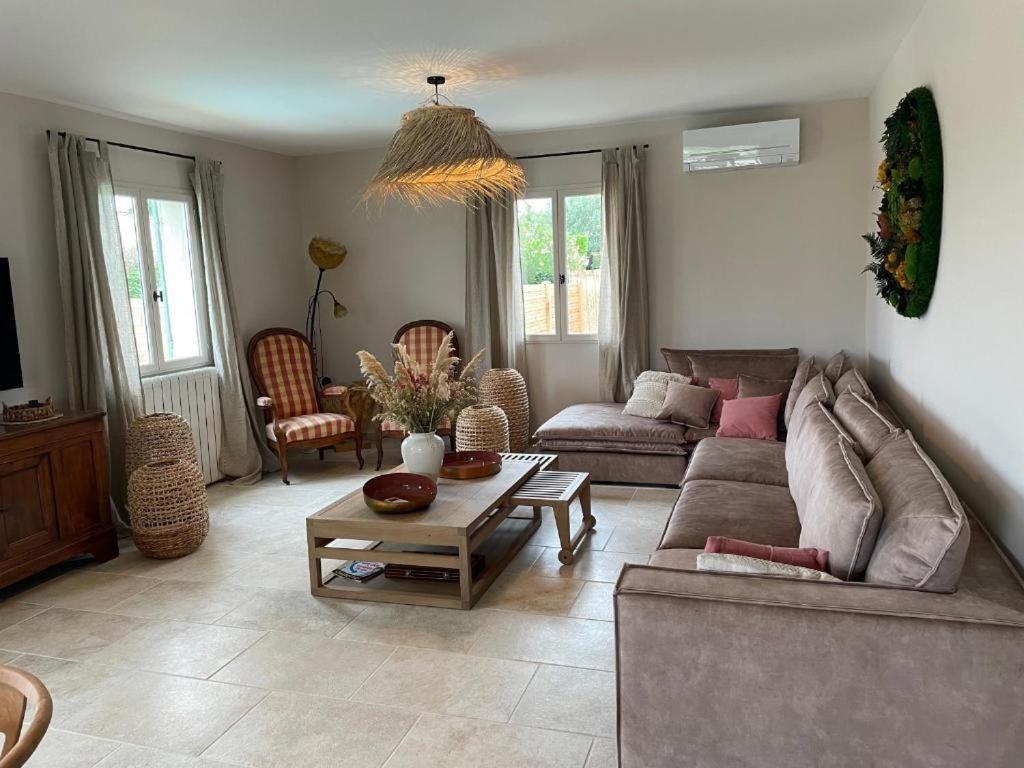 Villa Piscine Uzes A Pied 6 Personnes Farandole Exterior foto