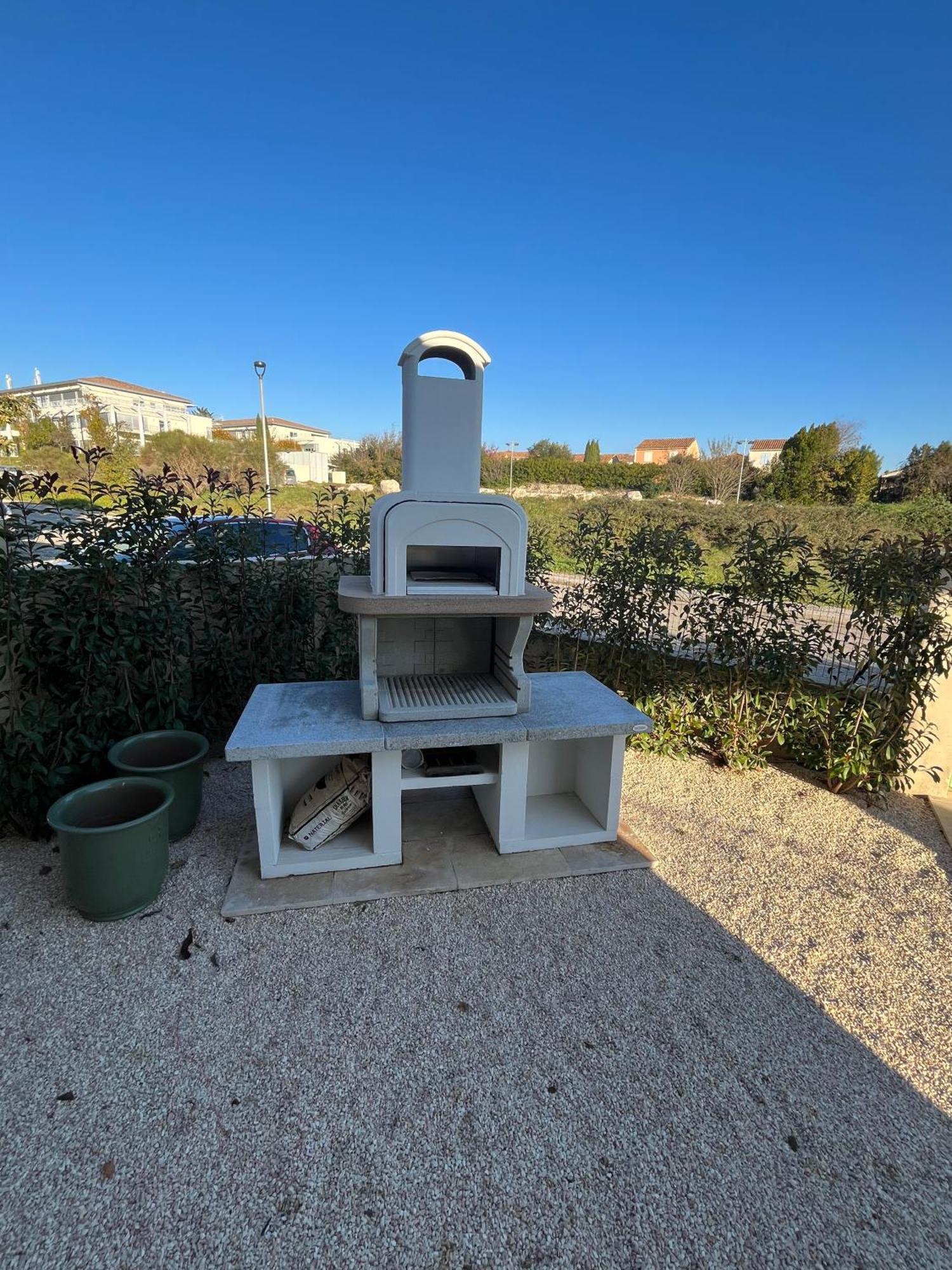 Villa Piscine Uzes A Pied 6 Personnes Farandole Exterior foto