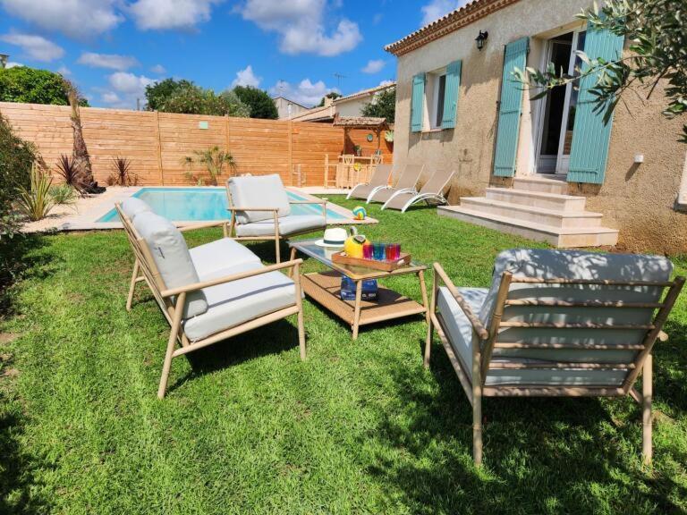 Villa Piscine Uzes A Pied 6 Personnes Farandole Exterior foto