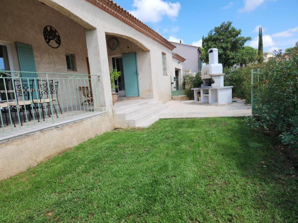 Villa Piscine Uzes A Pied 6 Personnes Farandole Exterior foto